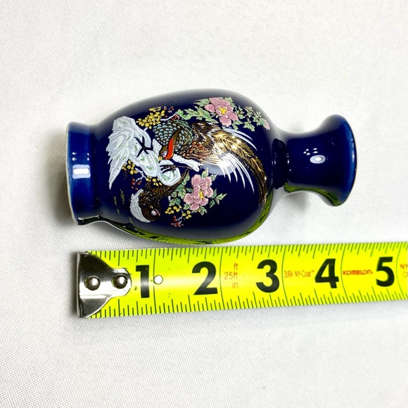 Vintage Japan Cobalt Blue Hand Painted Pheasant Bud Vase 4” - Picture 9 of 10